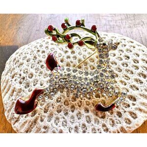 Reindeer Brooch Pin Rudolph Christmas Eve New Crystal Accents Santa Nort…